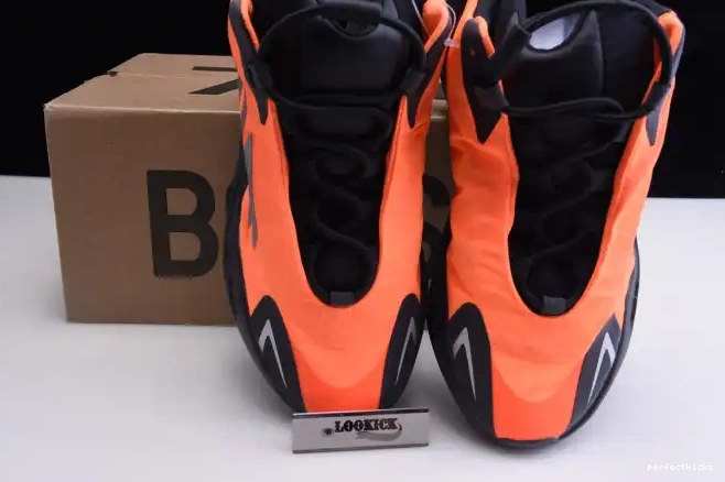 Adidas Boost FV3258 Orange MNVN 700 Yeezy 0608